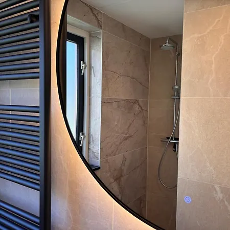 Zeer Comfortabel Op Kleinschalig Park 6 Personen Σπίτι διακοπών Ewijk