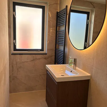 Zeer Comfortabel Op Kleinschalig Park 6 Personen